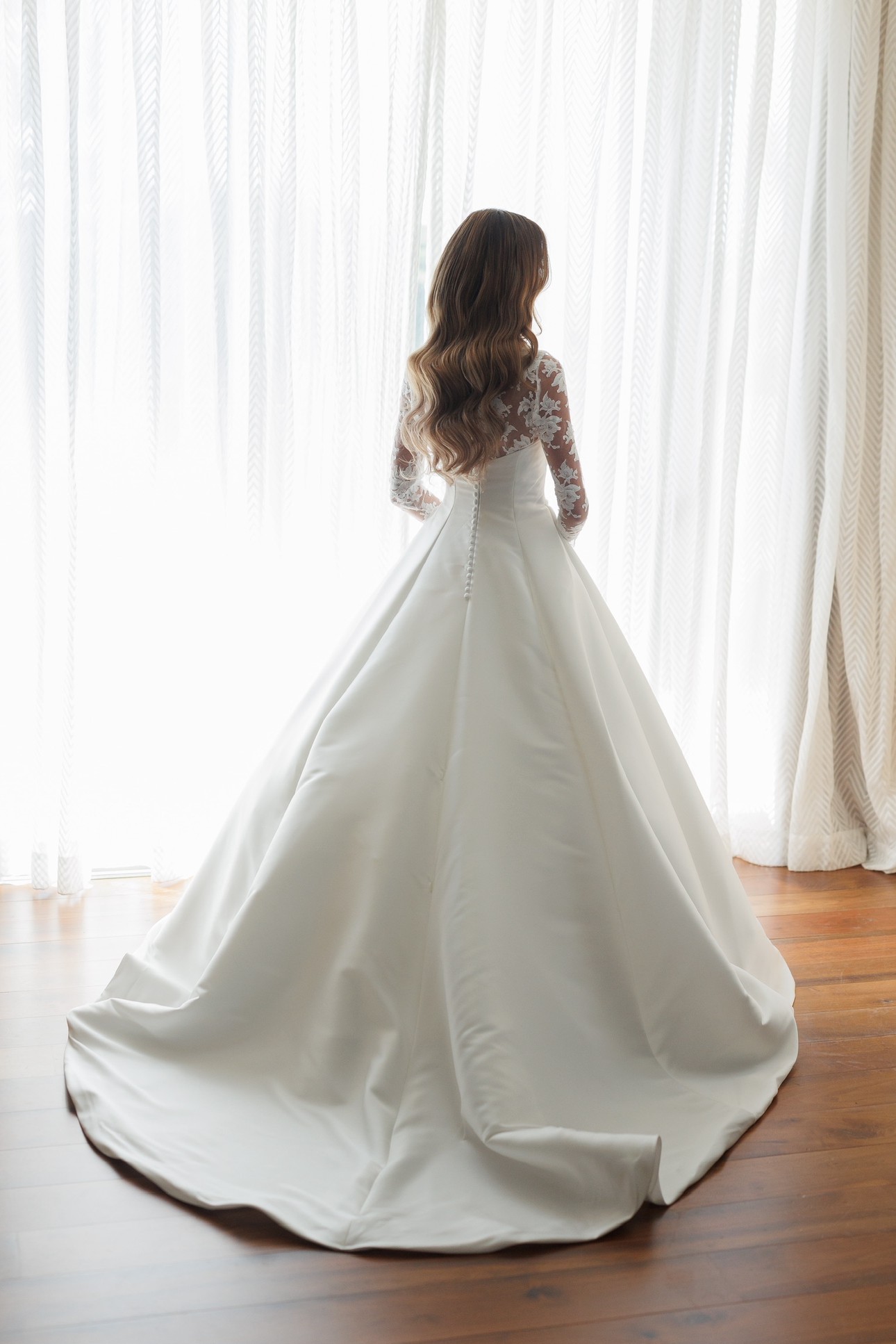 Pronovias, Cammi ofw soft mikado, lorelia jacket ofw lace, cc Wedding Dress  Save 49% - Stillwhite