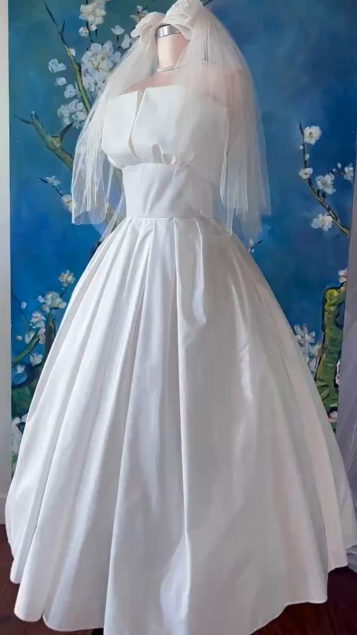 Christian Dior, Vintage Wedding Dress Save 50% - Stillwhite