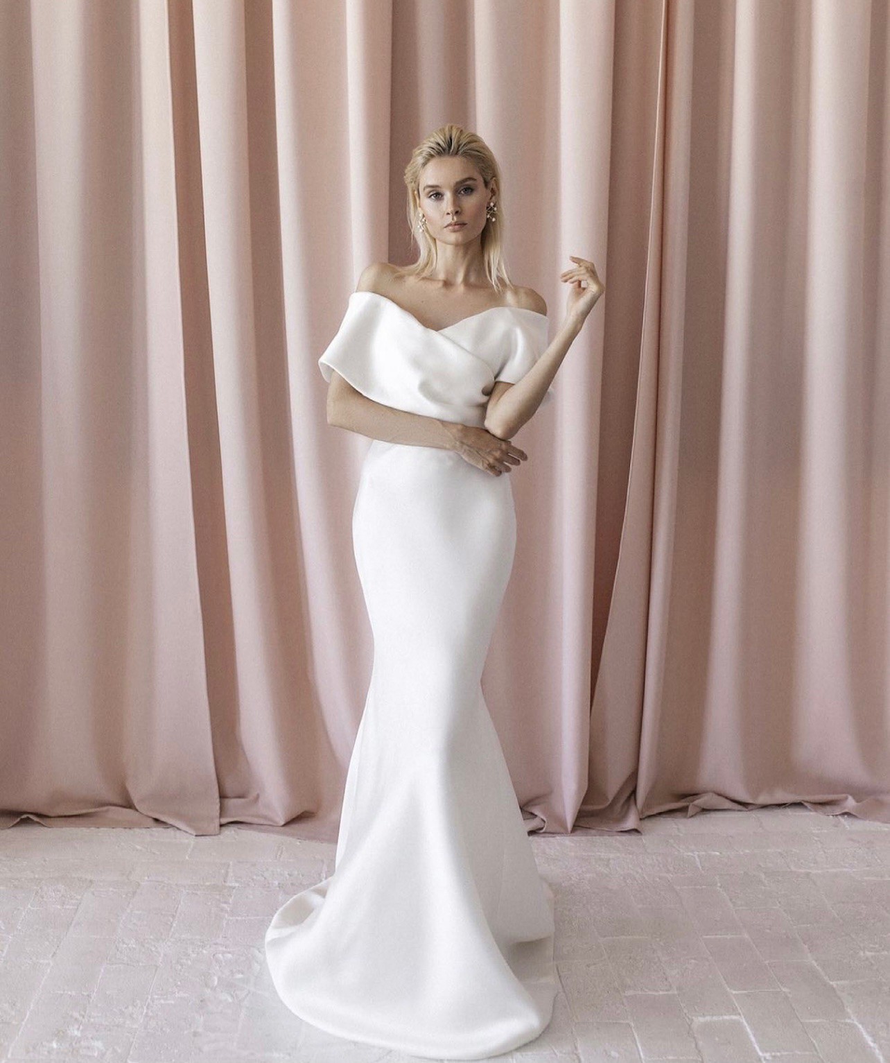 Eva Lendel Jess Wedding Dress｜anna bé bridal boutique