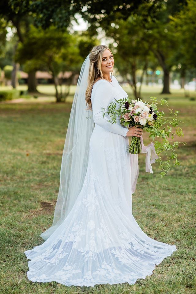 Wear Your Love Ellora Dress Preowned Wedding Dress Save 43% - Stillwhite