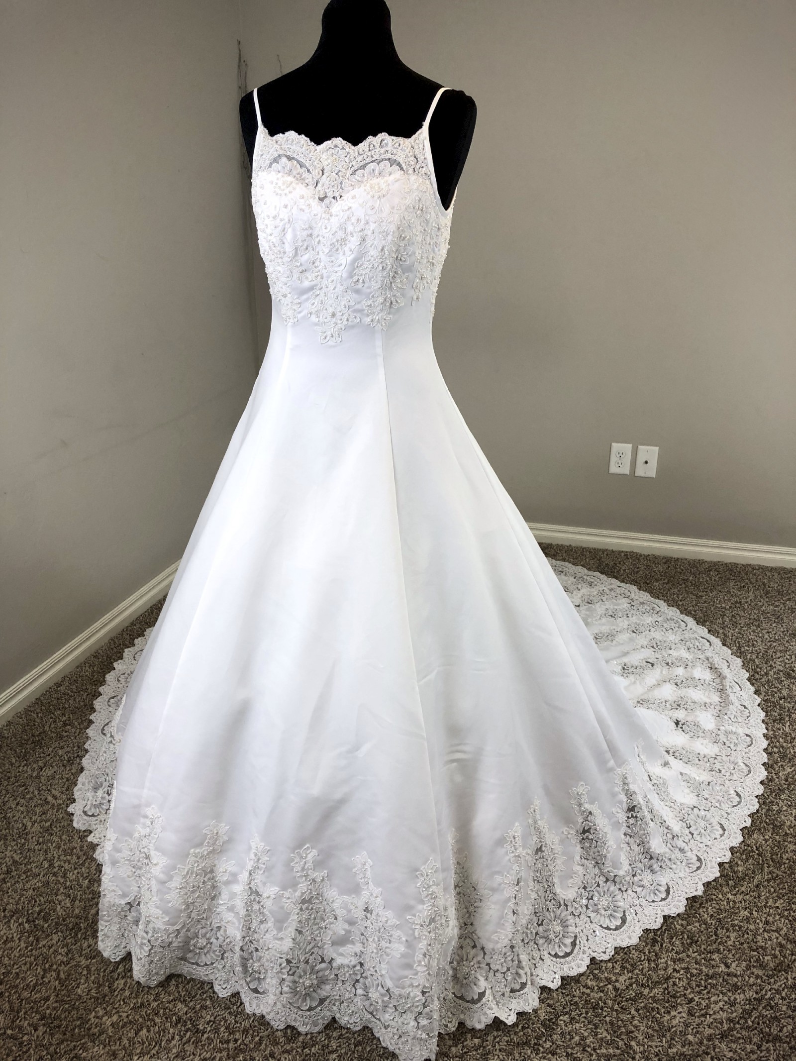 The Signature Collection New Wedding Dress Save 83% - Stillwhite
