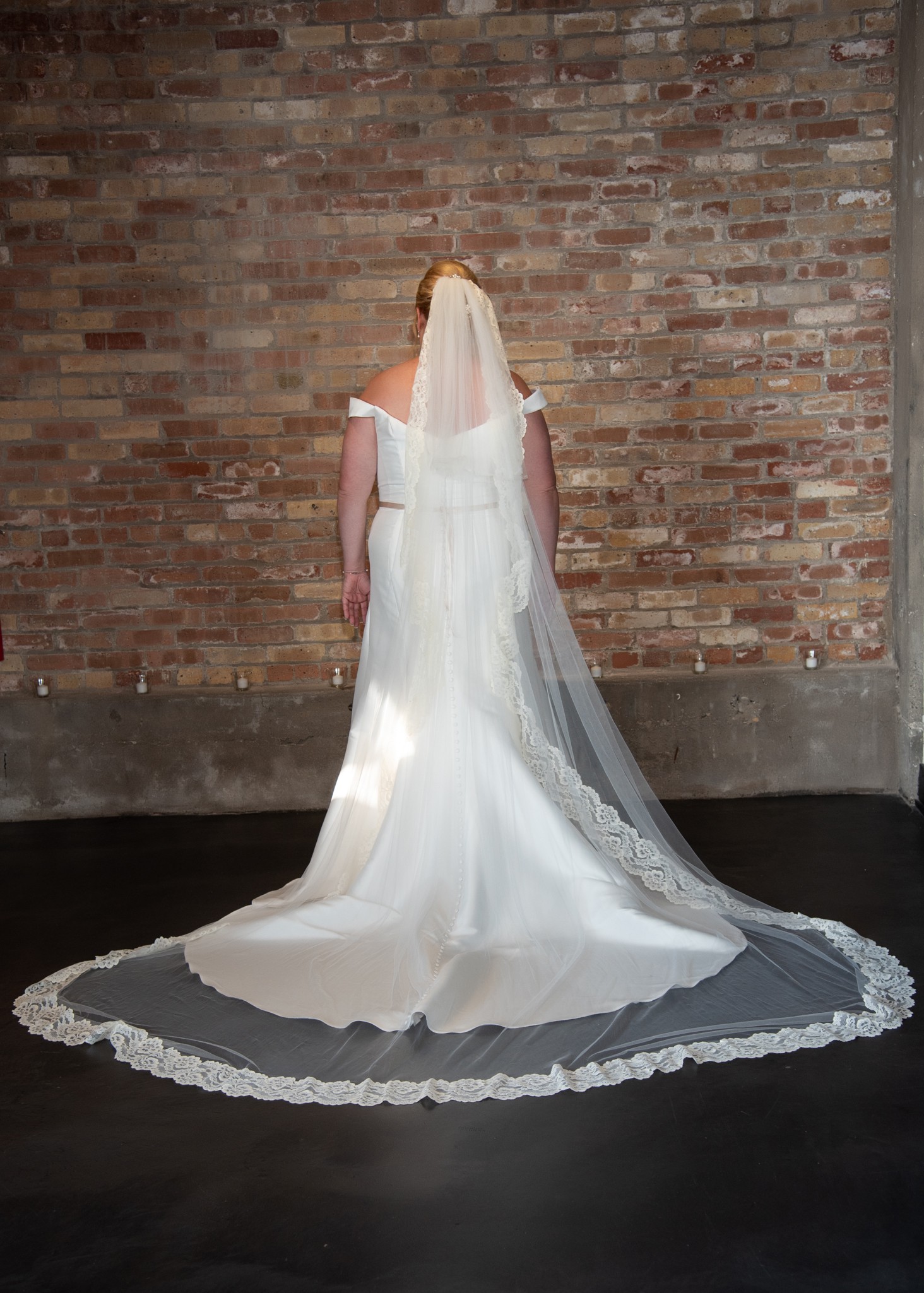 Essense of Australia, D2477 Wedding Dress Save 29% Stillwhite