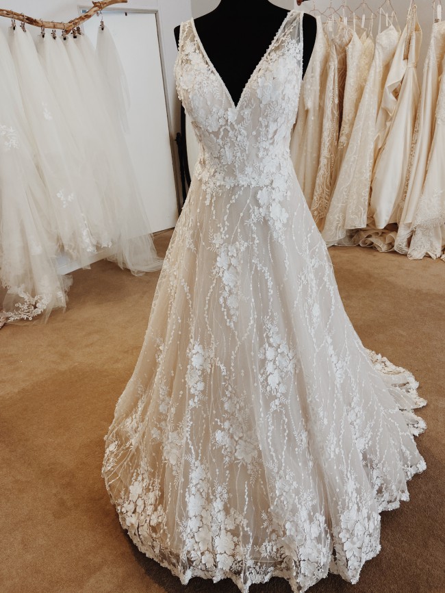 Kenneth Winston 1789 Sample Wedding Dress Save 20% - Stillwhite