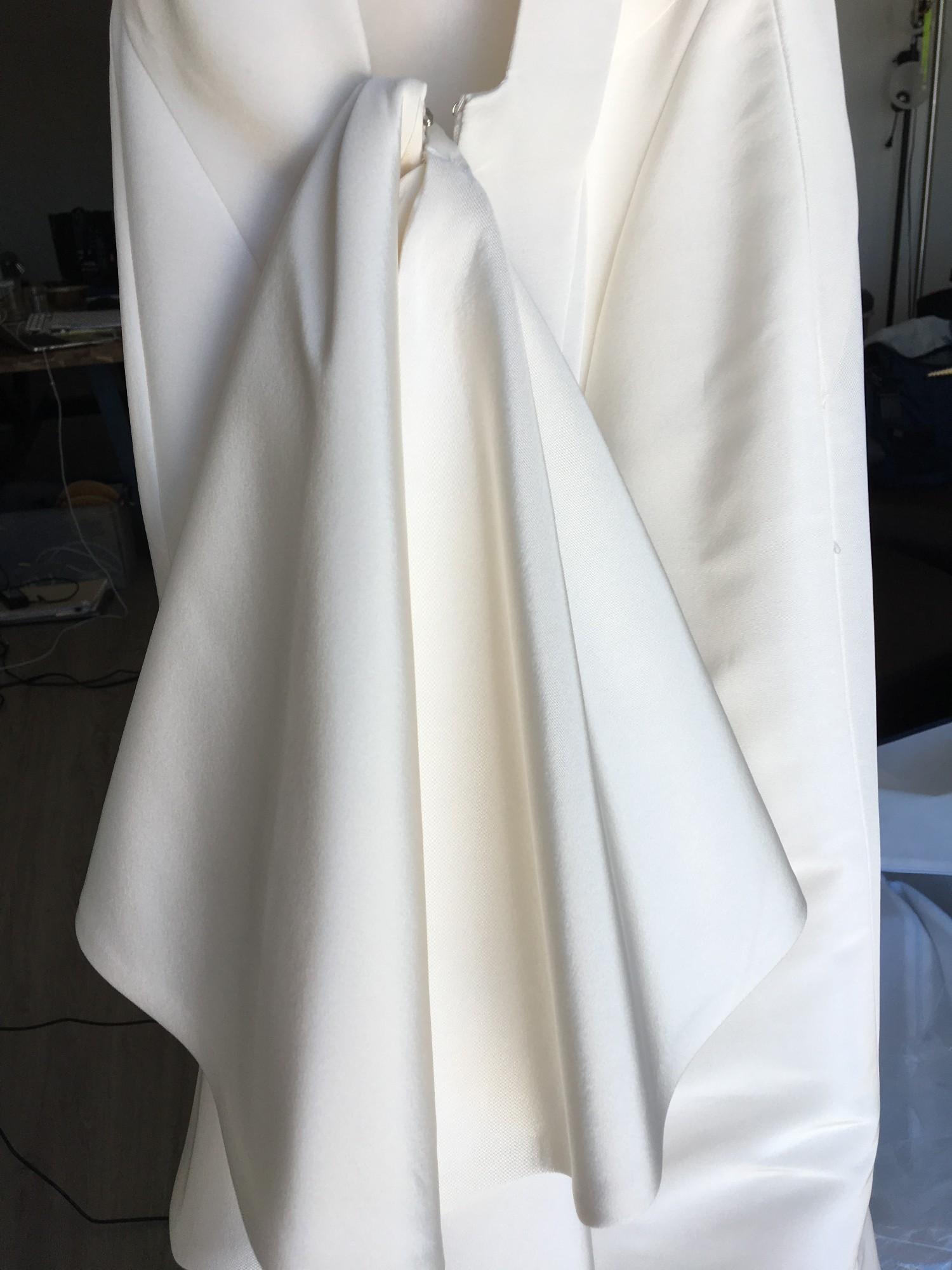 Oscar de la Renta Bridal Spring 2018 Landon with veil New Wedding Dress ...