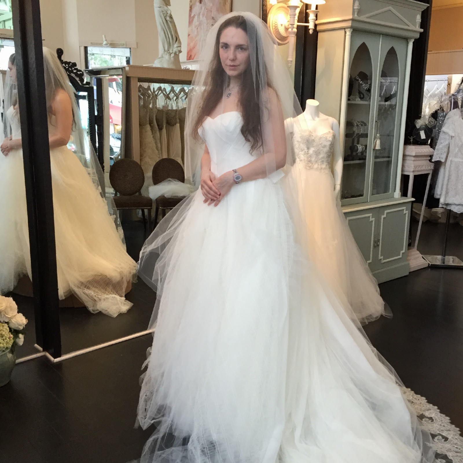 Vera Wang Octavia New Wedding Dress Save 45% - Stillwhite