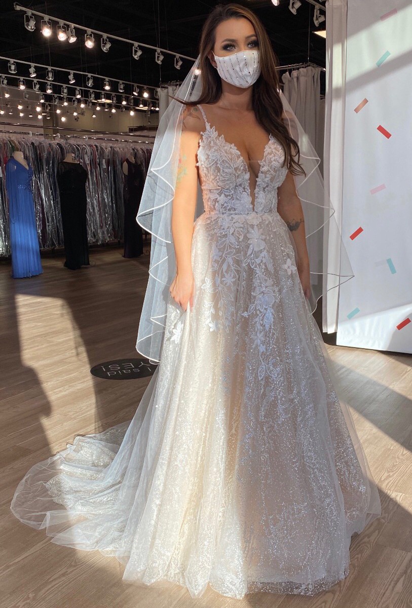 Brooklyn Grace Charlotte gown New Wedding Dress Save 14% - Stillwhite