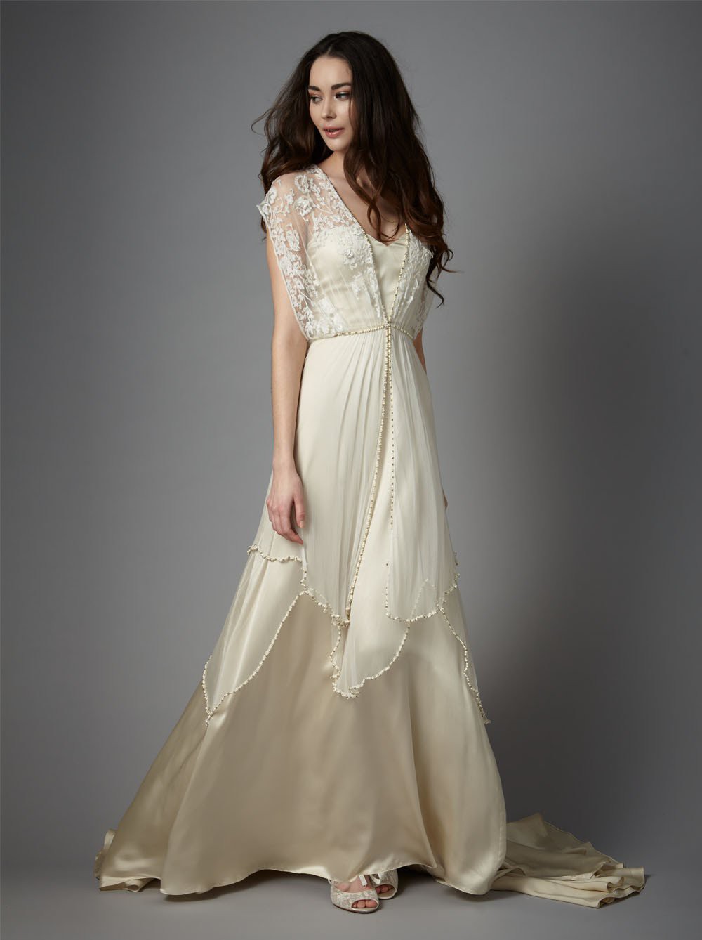 Catherine Deane Lita Gown Used Wedding Dress Save 44% - Stillwhite