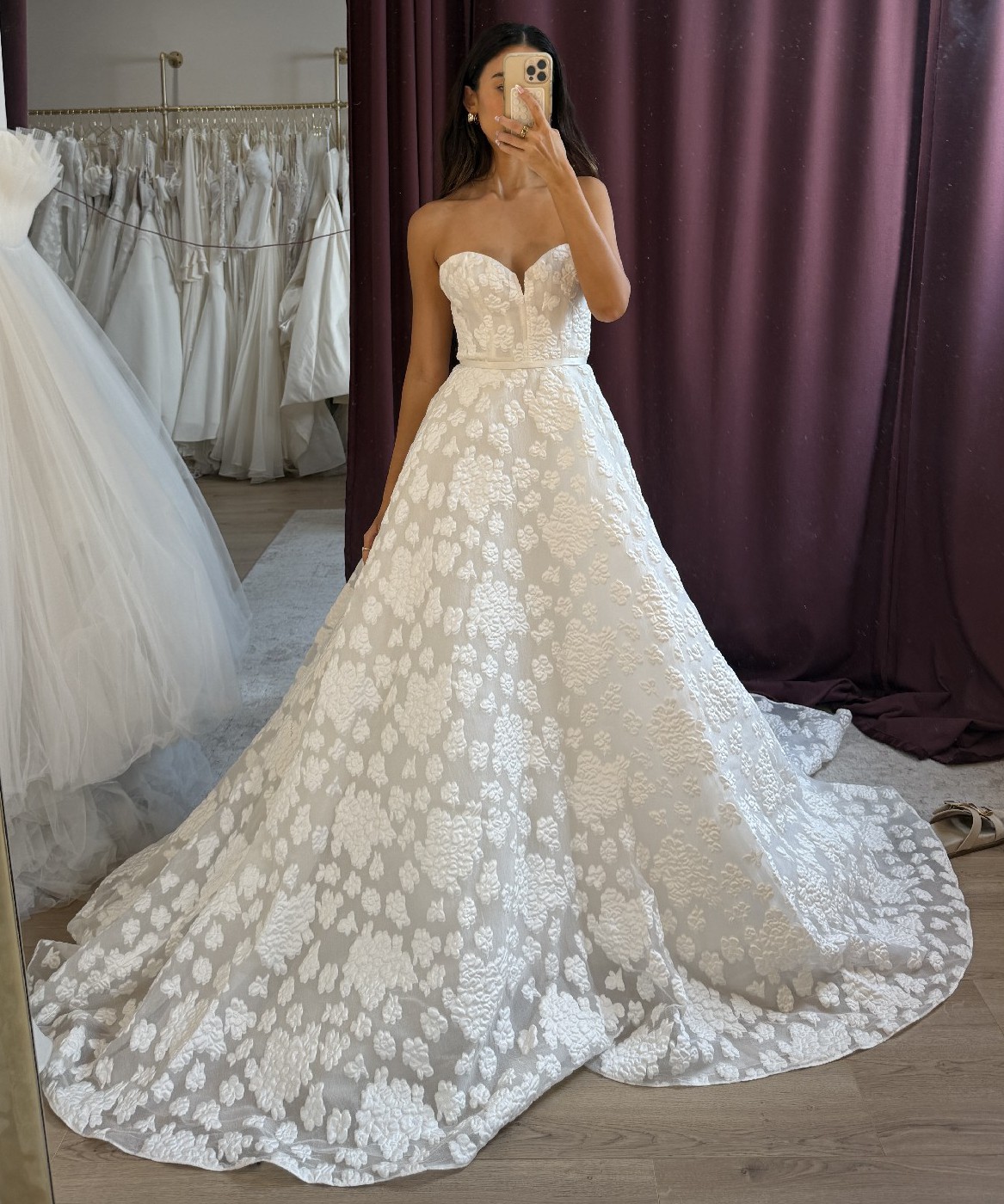 Amsale, Devon Wedding Dress Save 40% - Stillwhite Amsale, Devon Wedding Dress Save 40% - Stillwhite