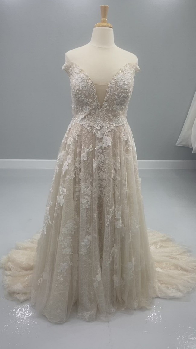 Justin Alexander Sample Wedding Dress Save 71 Stillwhite