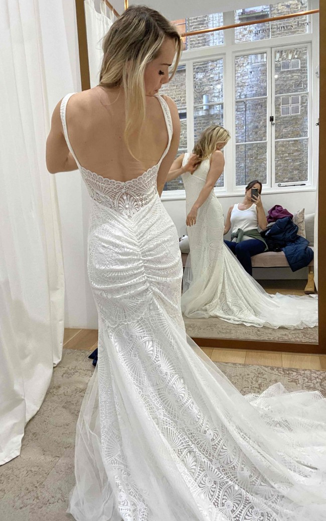Grace Loves Lace, Sienna & Grace Veil New Wedding Dress Save 31% - Stillwhite Grace Loves Lace, Sienna & Grace Veil New Wedding Dress Save 31% - Stillwhite