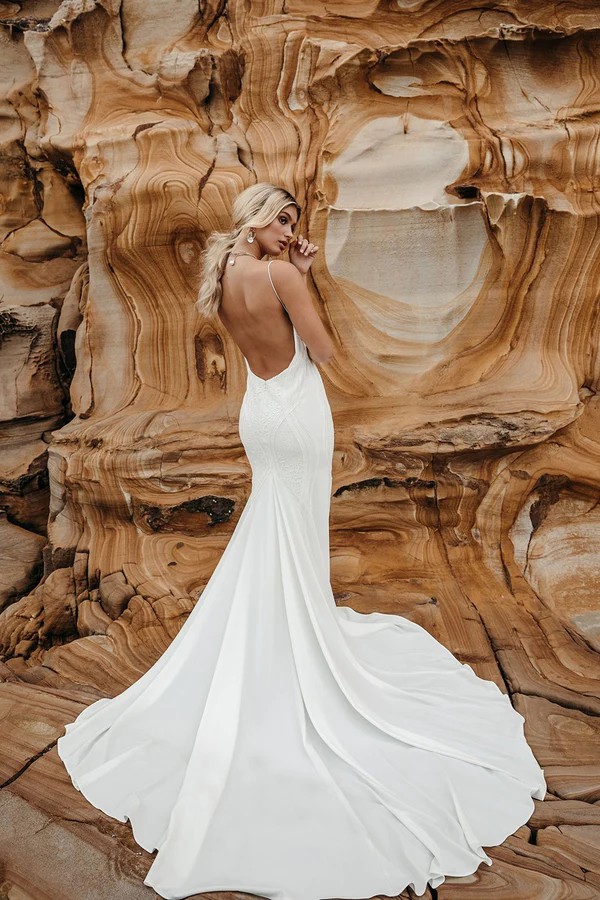 art the backless wedding dress 177734942 Lovers Society, Wyatt Save 85% VIRGINIA Wedding Dress | hourglass Size:Large while the cutaway lace