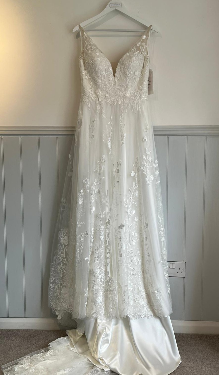 Madi Lane Harper New Wedding Dress Save 58% - Stillwhite