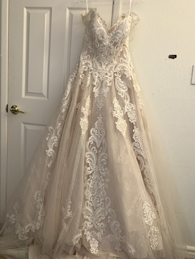 9619 allure bridal