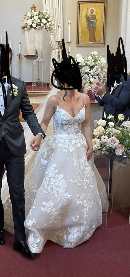 monique lhuillier maeve gown