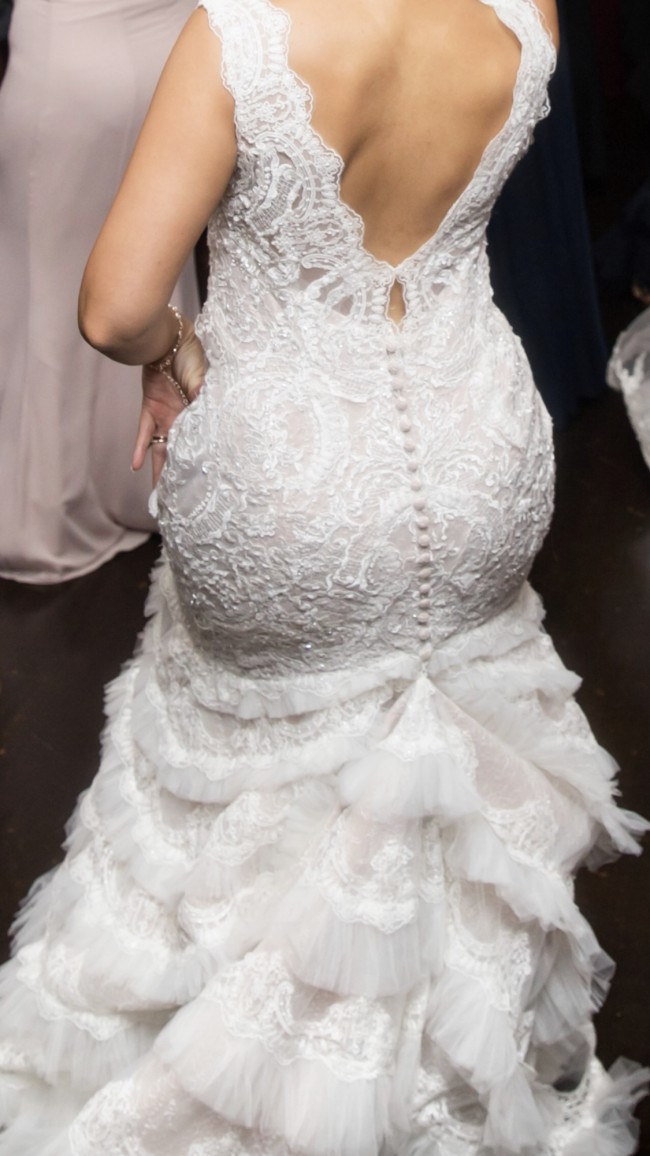 Galina Signature Used Wedding Dress Save 75 Stillwhite