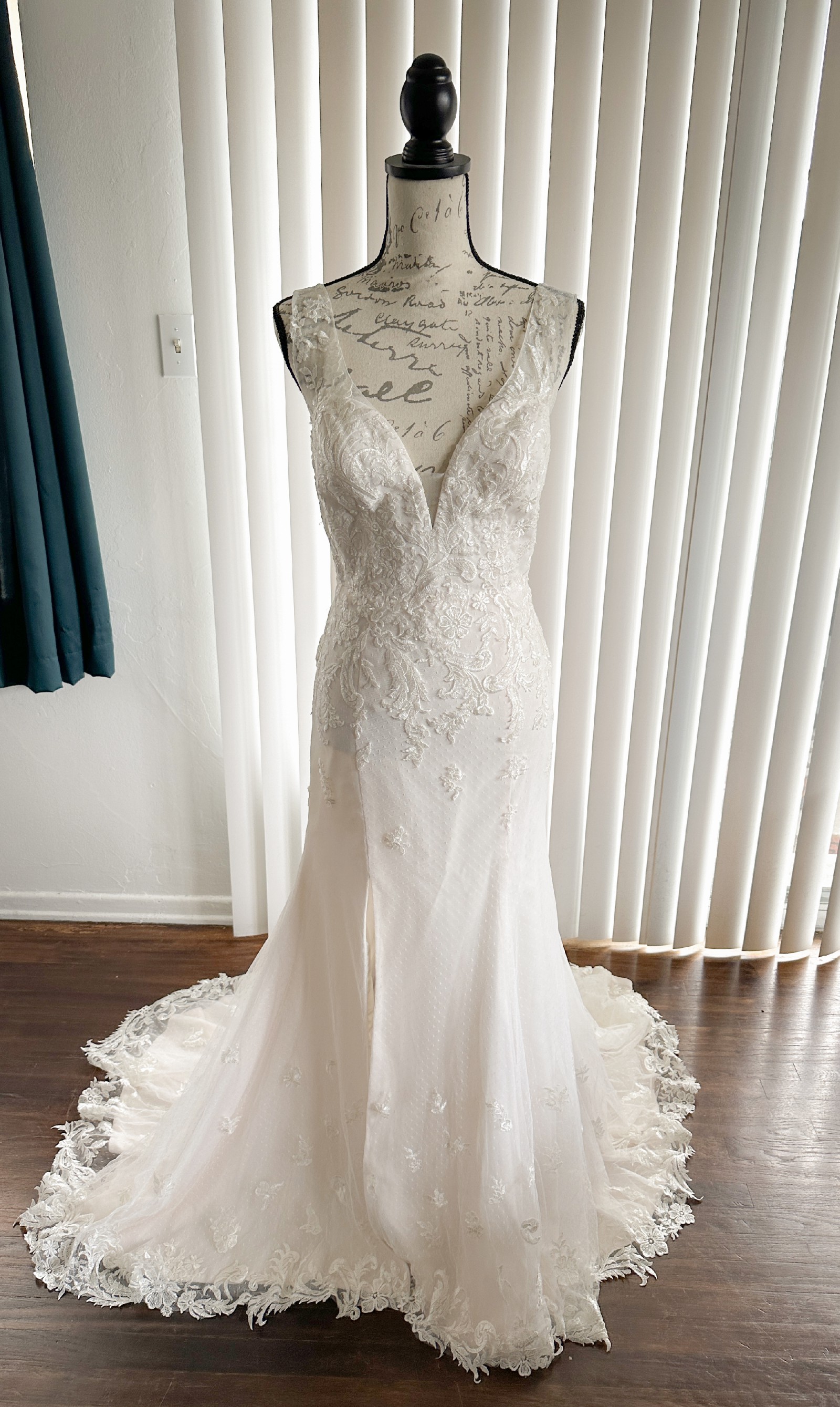 Anomalie New Wedding Dress Save 93% - Stillwhite