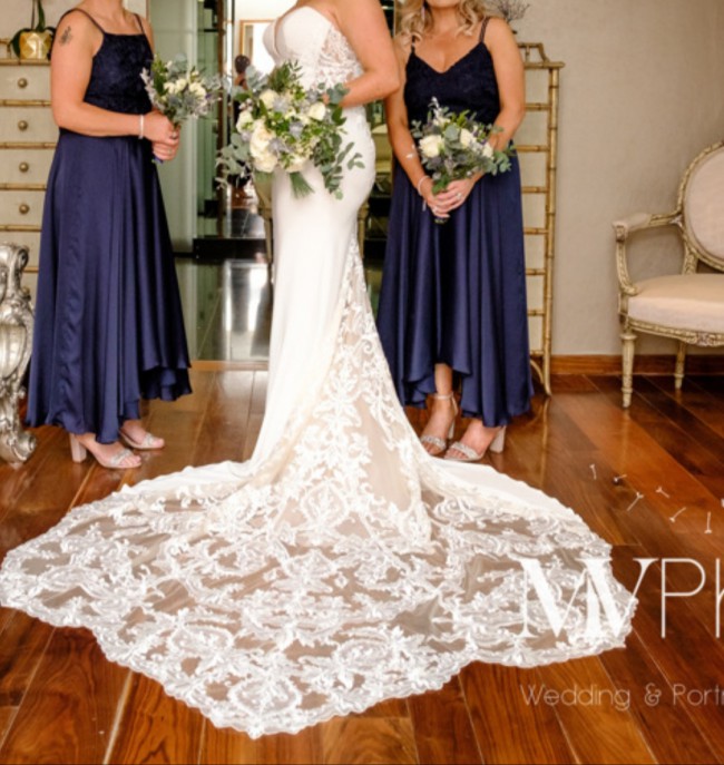 blue by enzoani lainey