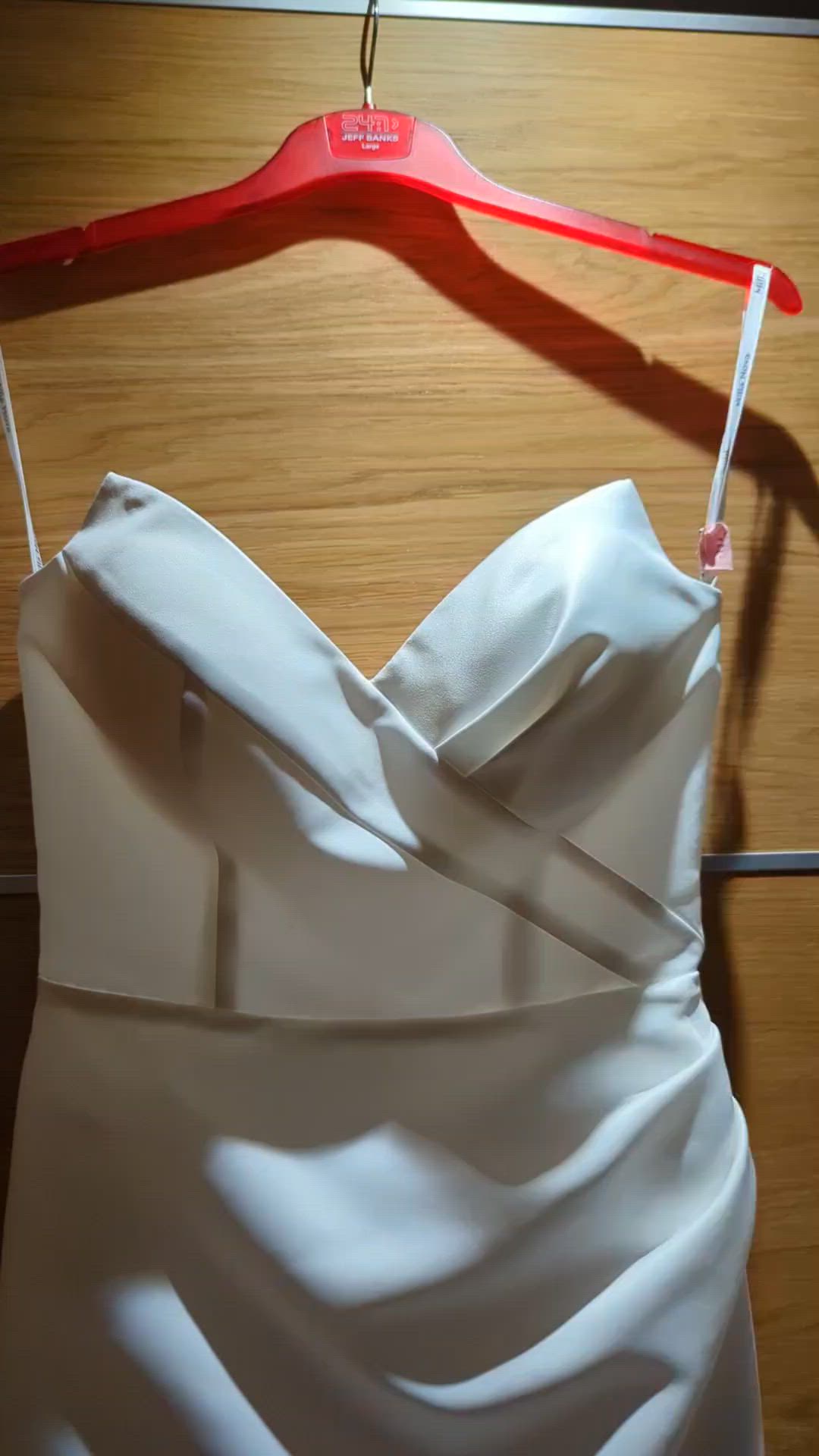 Milla Nova, Gigi + Olympia Overskirt & Pearl Veil – Size L