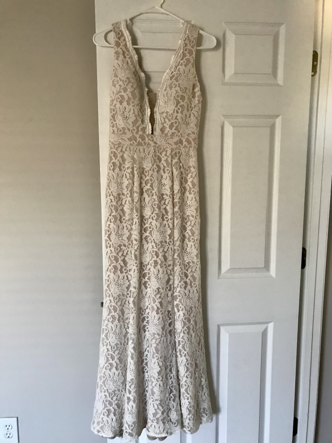 Sheath Used Wedding Dress - Stillwhite
