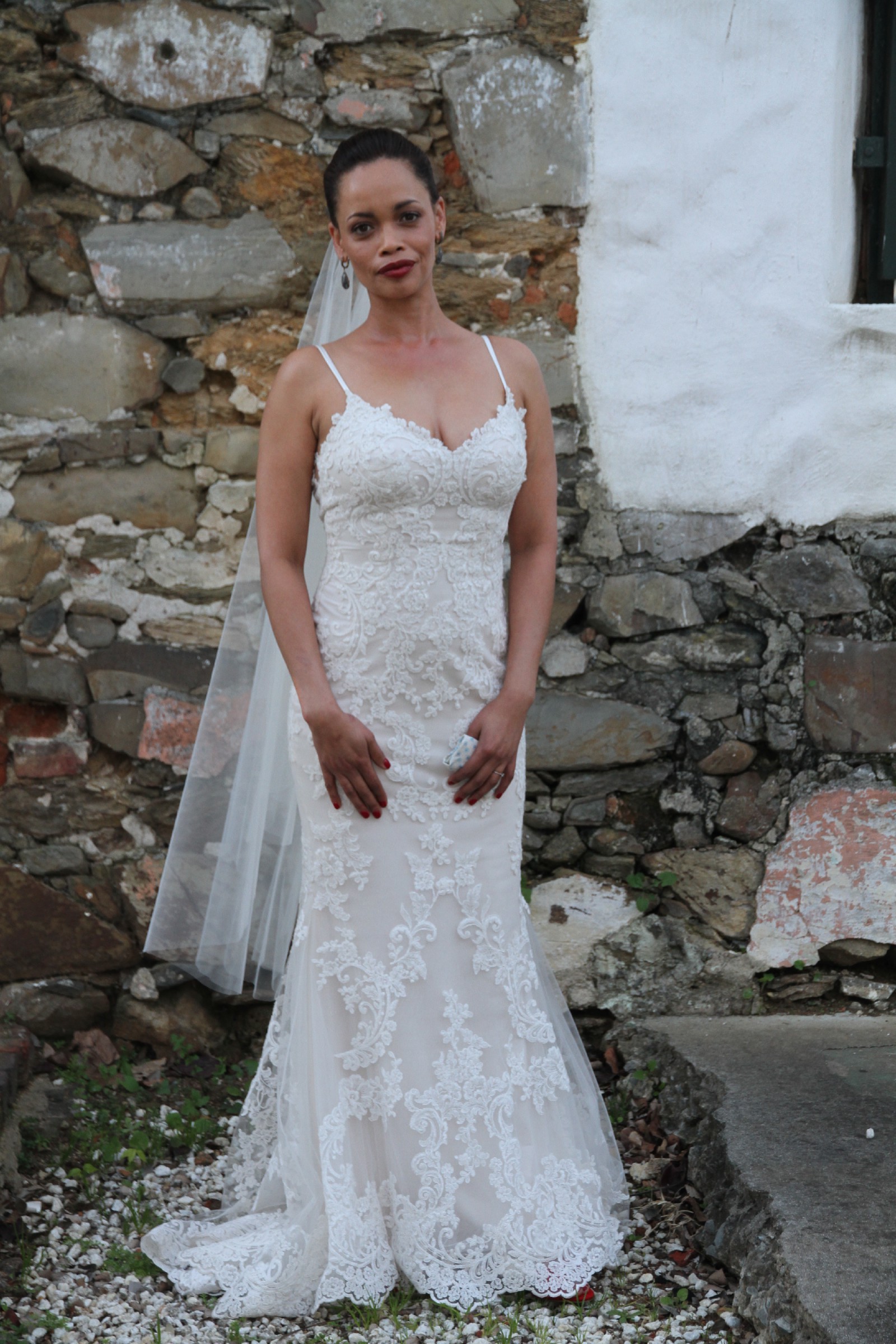 Blue By Enzoani Matilda Wedding Dress Save 63% - Stillwhite