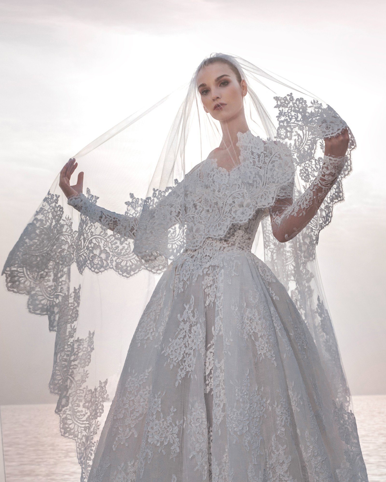 Zuhair Murad, Jordie (With Veil) Sample Wedding Dress Save 26