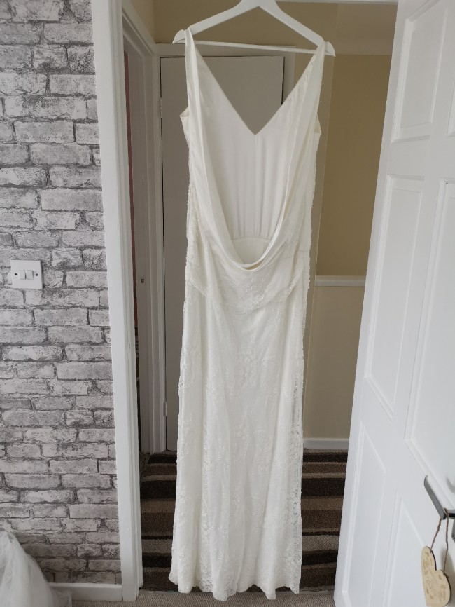 charlie brear sample sale