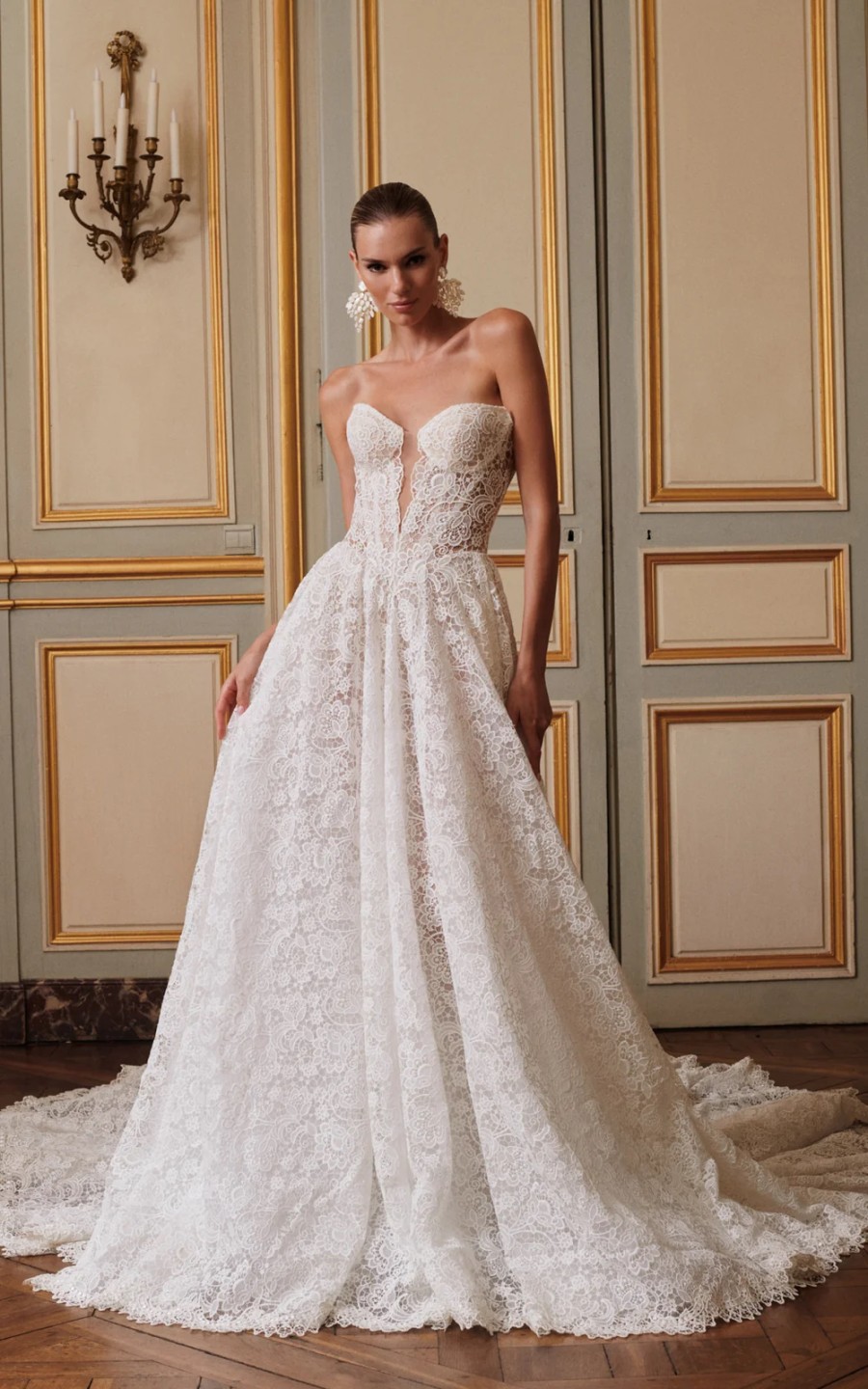 Galia Lahav on Stillwhite Galia Lahav on Stillwhite