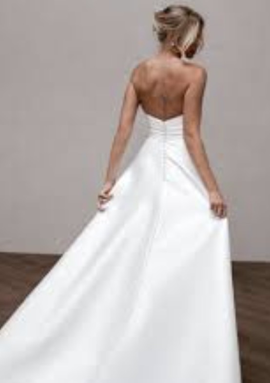 MWL Bridal, Rae