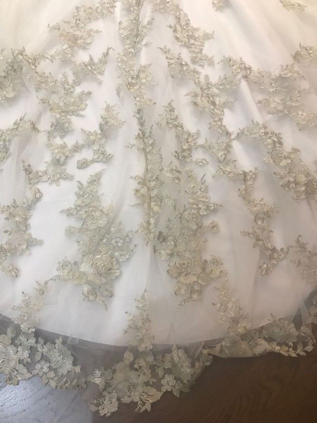 Rosa Clara qlark Used Wedding Dress Save 50% - Stillwhite