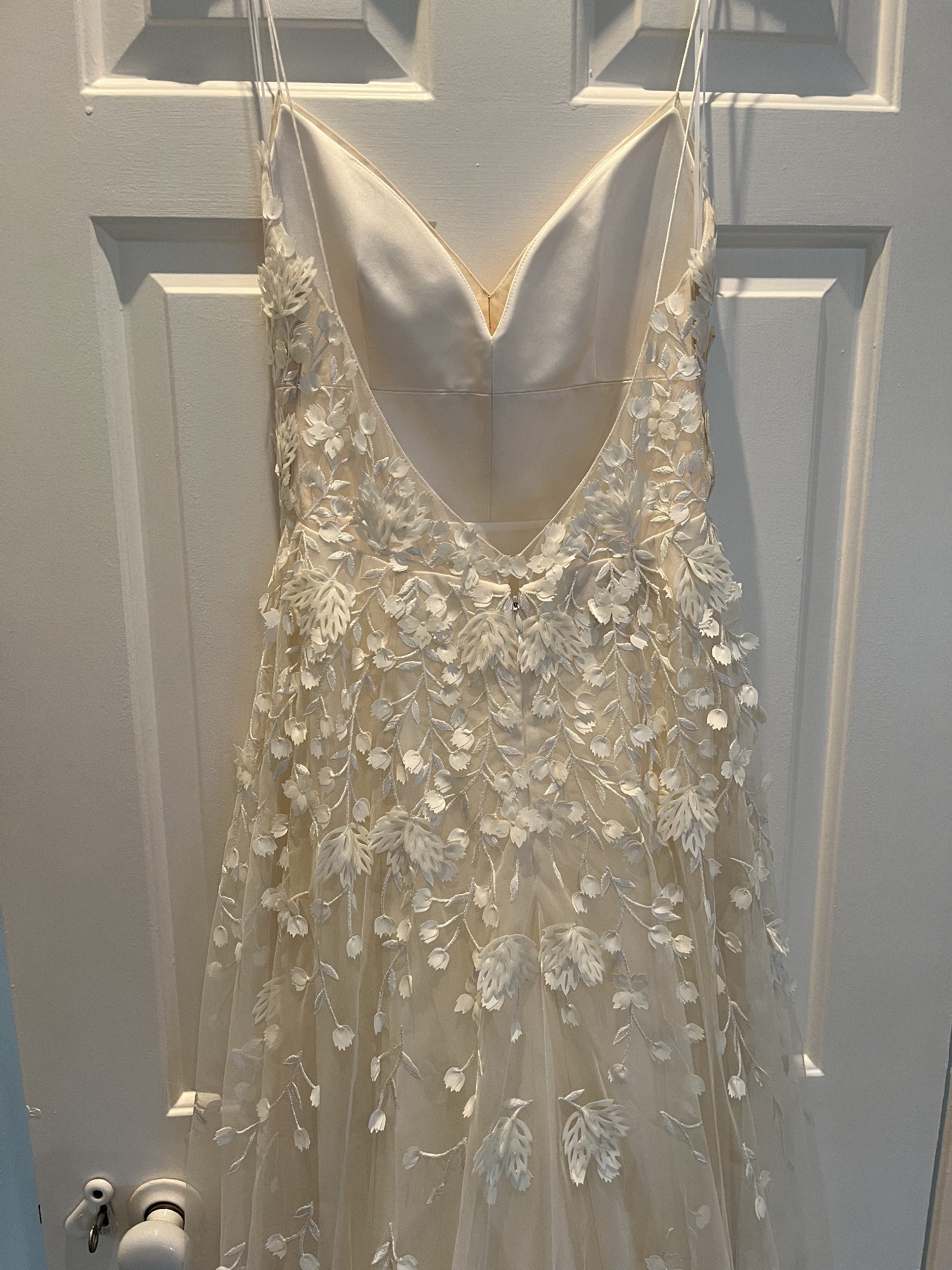 Alexandra Grecco, Lana Gown New Wedding Dress Save 26% - Stillwhite