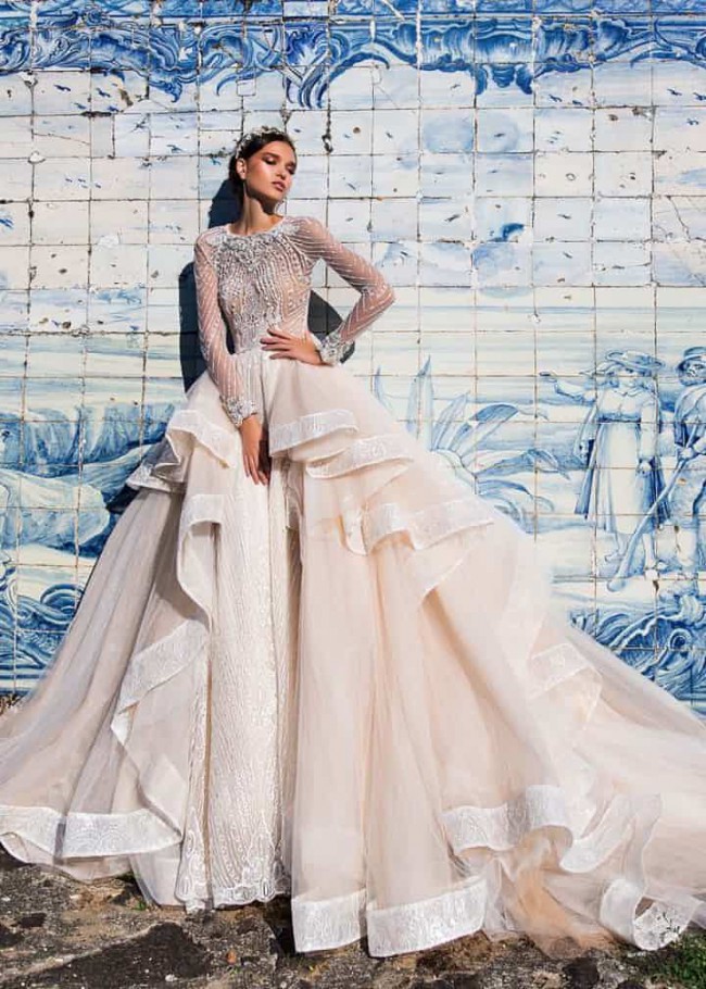 Milla Nova Panelopa Used Wedding Dress Save 50% - Stillwhite