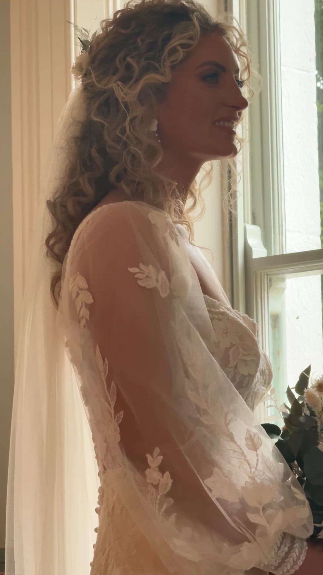 Stella York, ARIA