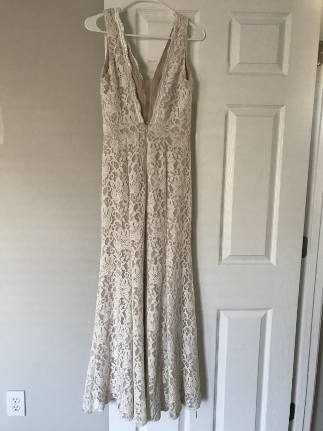 Sheath Used Wedding Dress - Stillwhite
