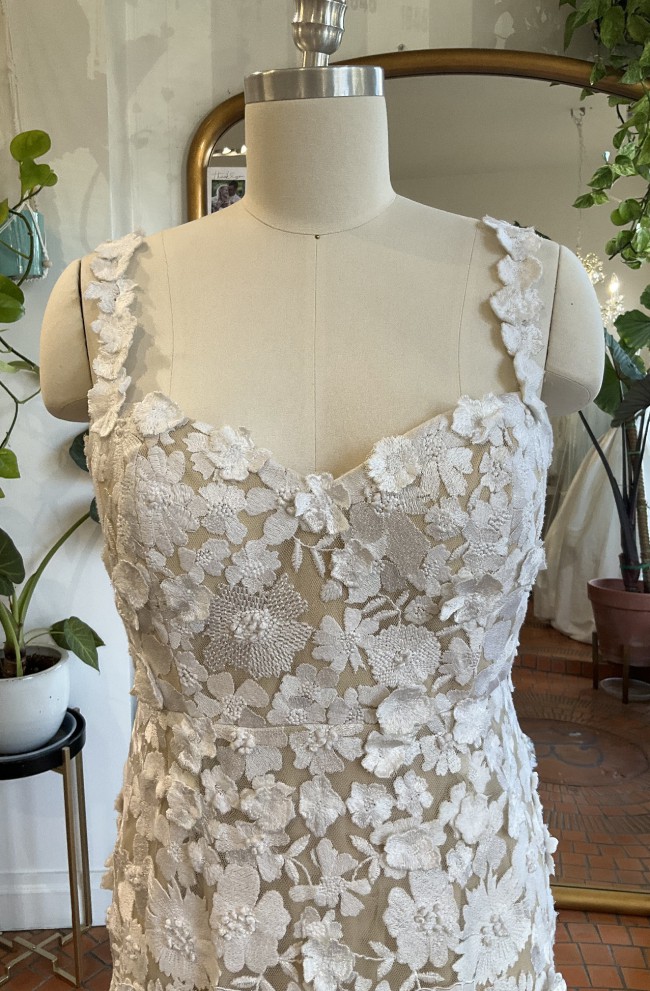 BHLDN Sample Wedding Dress Save 89 Stillwhite