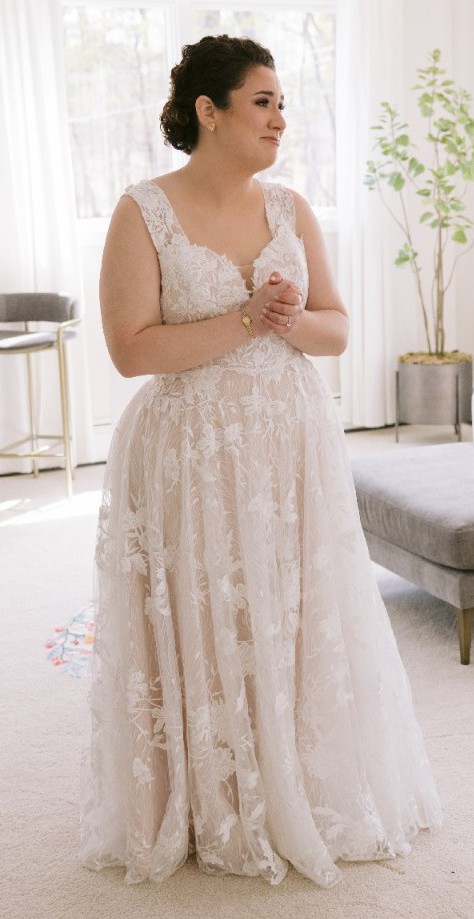 Val Stefani, Marlow S2209 Wedding Dress Save 58% - Stillwhite
