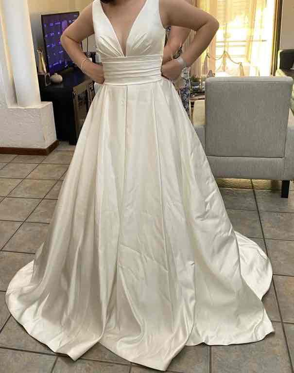 la sposa ralea wedding dress