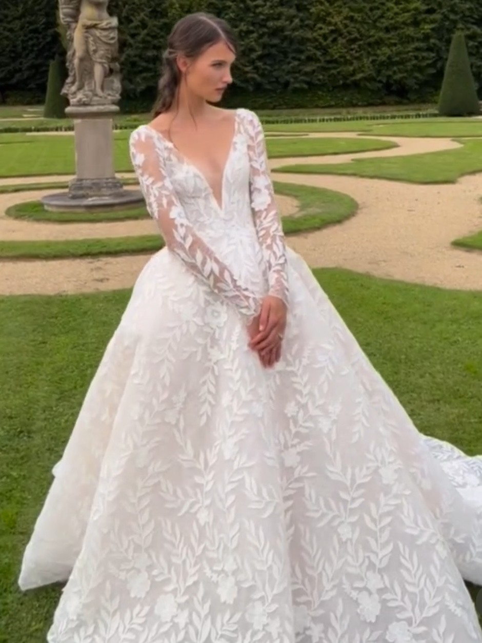 Monique Lhuillier, Marseille Wedding Dress Save 52% - Stillwhite