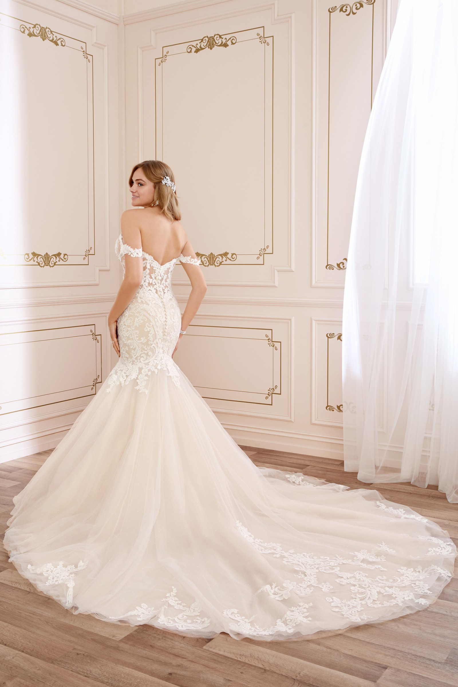 Sophia Tollo Mermaid Wedding Dress