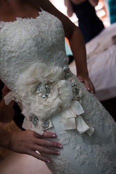 Enzoani bridal sash / belt for wedding dress Wedding Accessories | Veils | Bridal Belts | Enzoani | Enzoani main image 4