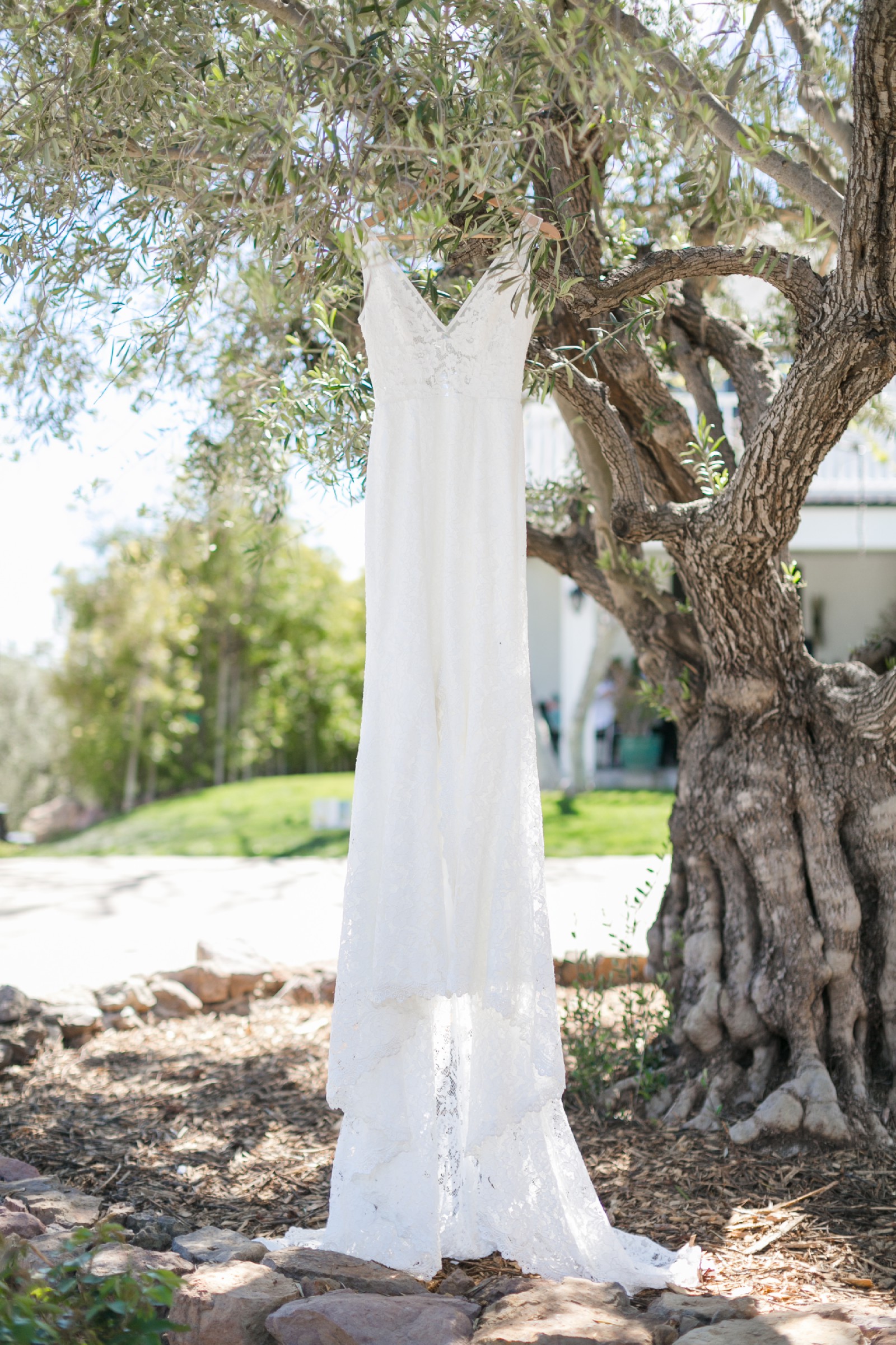Backyard Wedding Dress Ideas