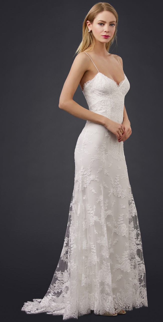 monique lhuillier white gown