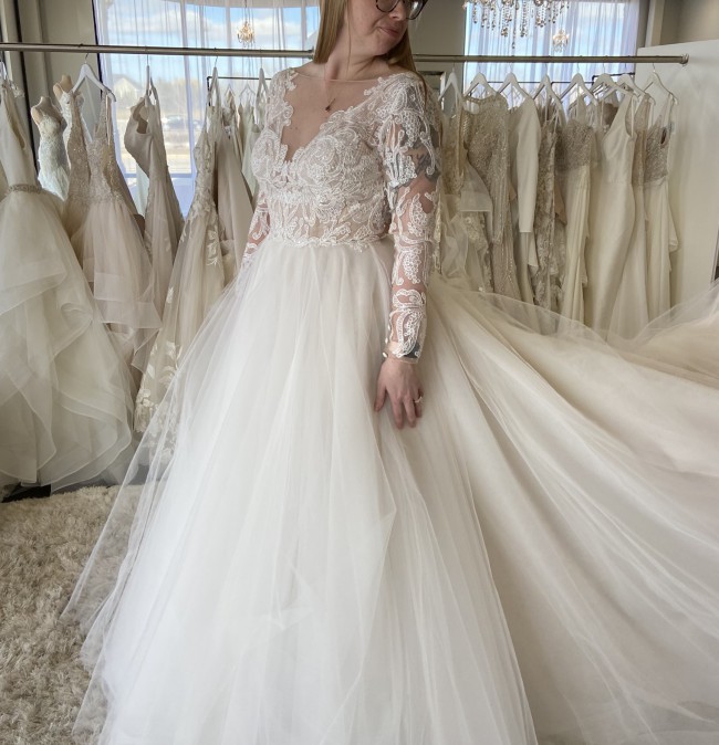 Anne Barge Olmsted Sample Wedding Dress Save 81% - Stillwhite