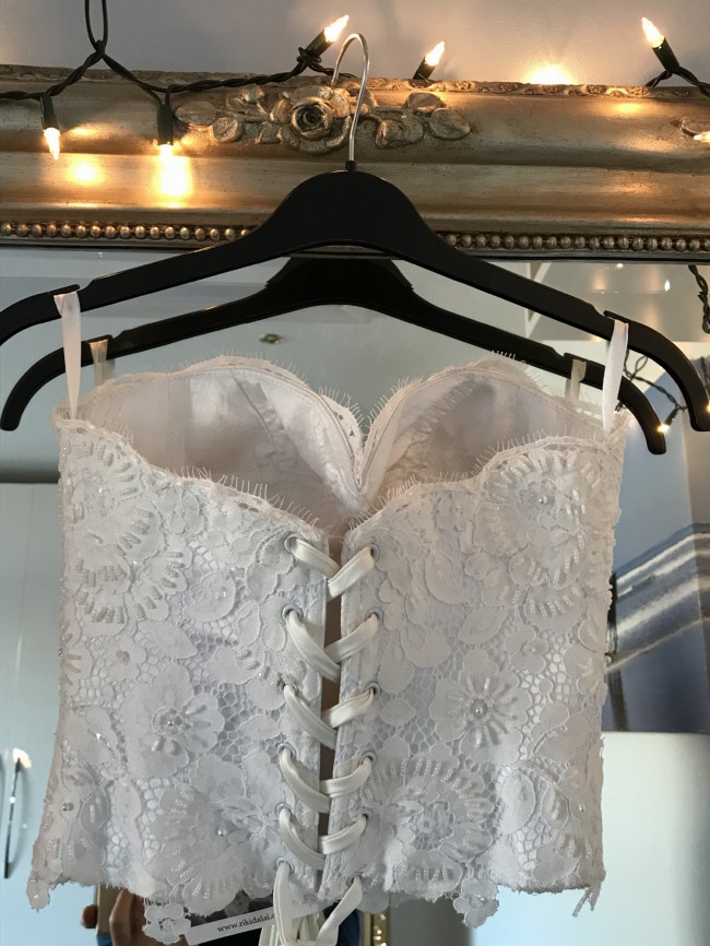 riki dalal sample sale