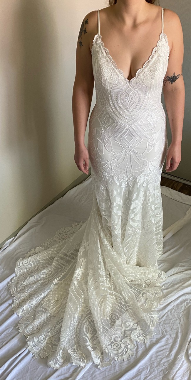 allure bridal 9508