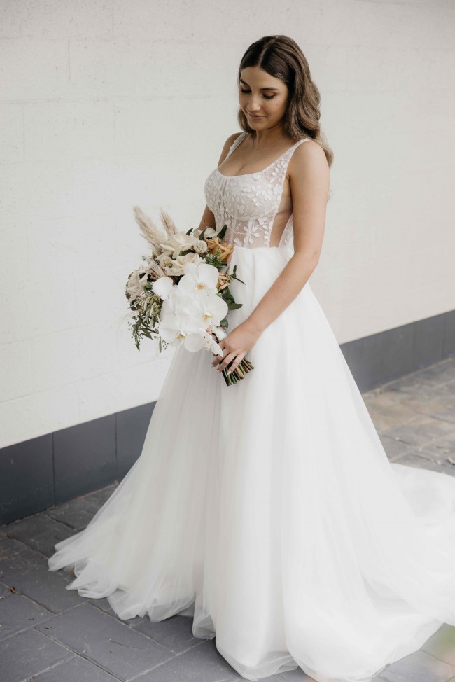 Made With Love, Huxley Flowy Wedding Dress Save 32% - Stillwhite