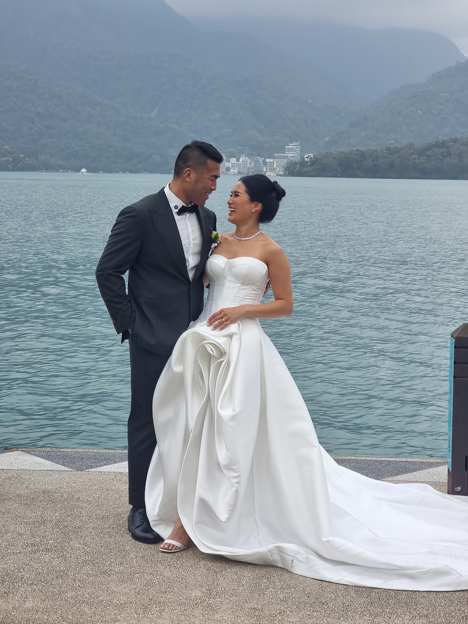Oksana Mukha, SISLEY Wedding Dress Save 54% - Stillwhite