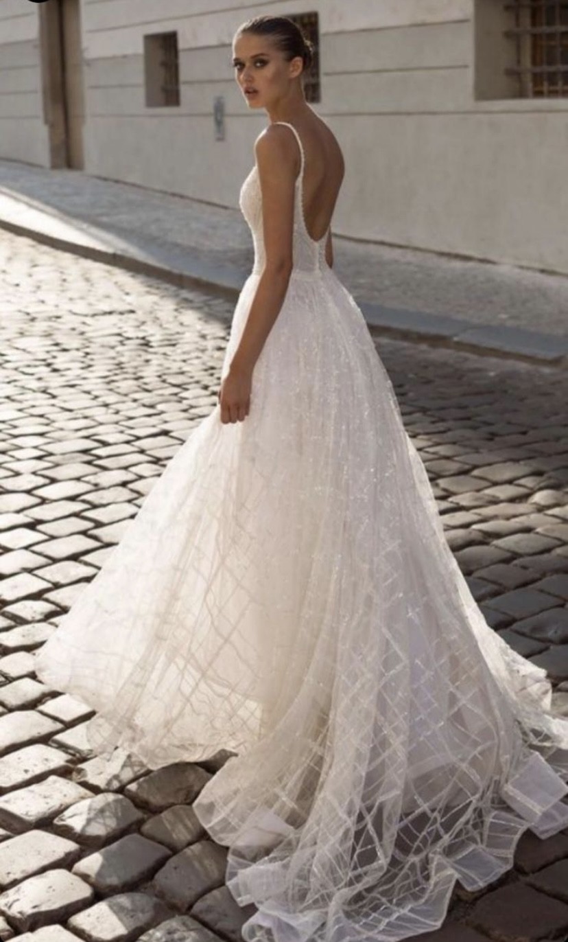 Helena Kolan Bridal Couture BRIANNA Sample Wedding Dress Save 8 ...