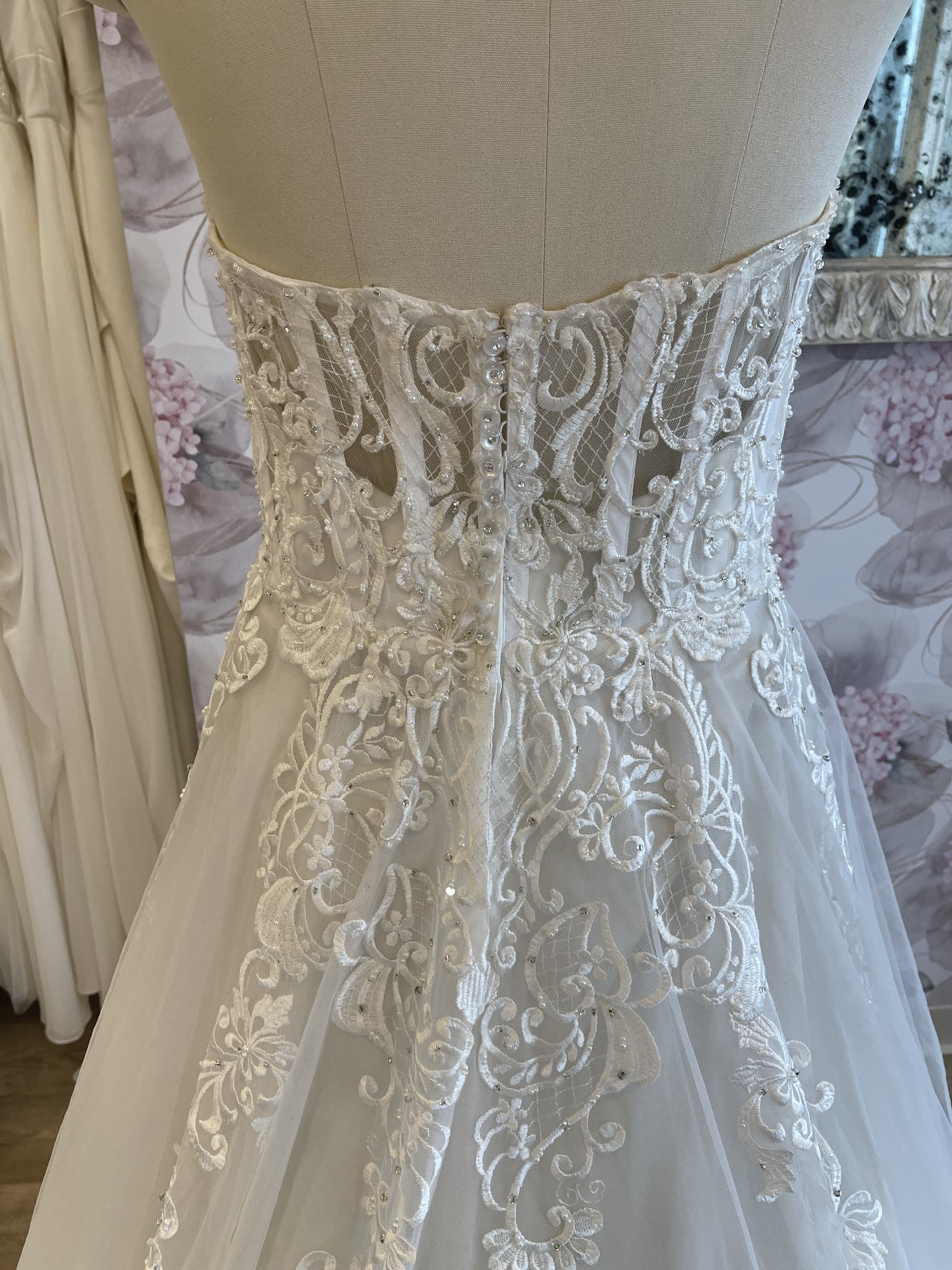 Stella York 6692 Sample Wedding Dress Save 71% - Stillwhite
