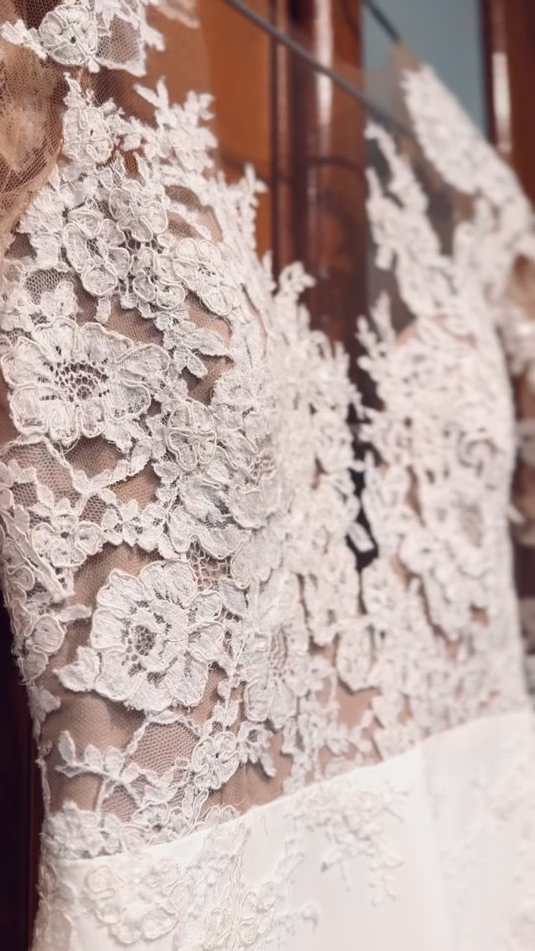 Pronovias, Vicenta