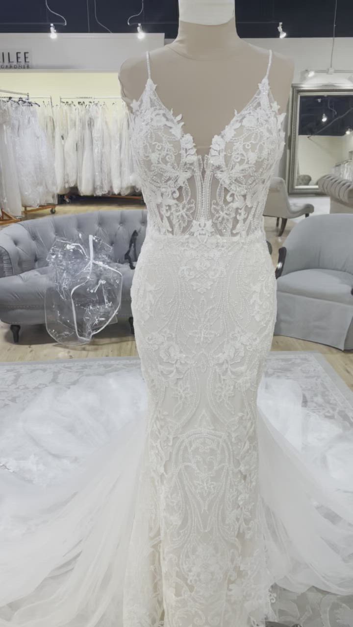 Enzoani, Paisley